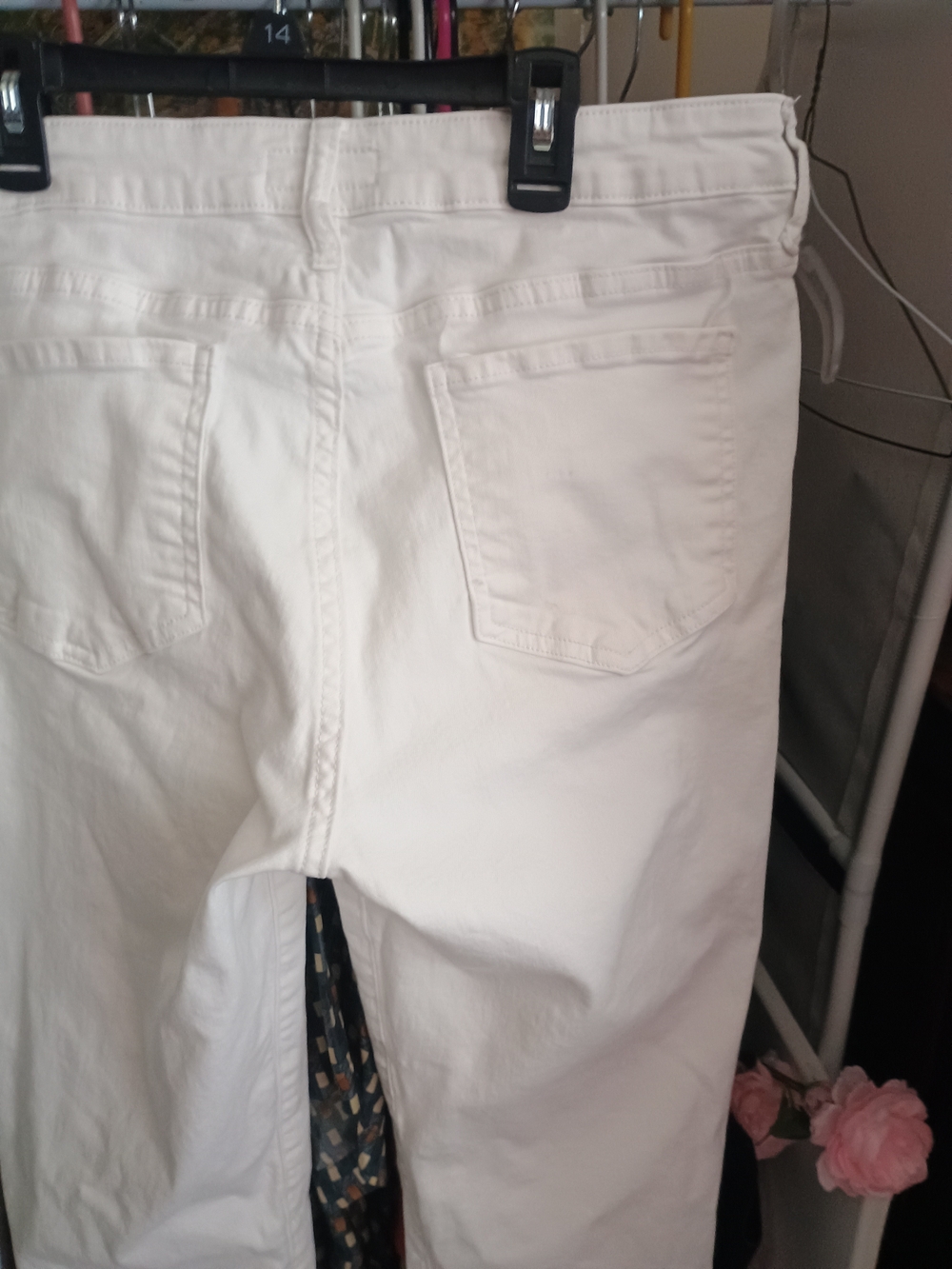 Kut from the Kloth NWOT White Straight Leg Jeans - Picture 3 of 8